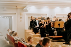 Orkiestra Symfoniczna Filharmonii Śląskiej na estradzie