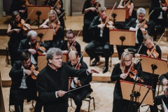 Cem Mansur, Orkiestra Symfoniczna Filharmonii Śląskiej na estradzie
