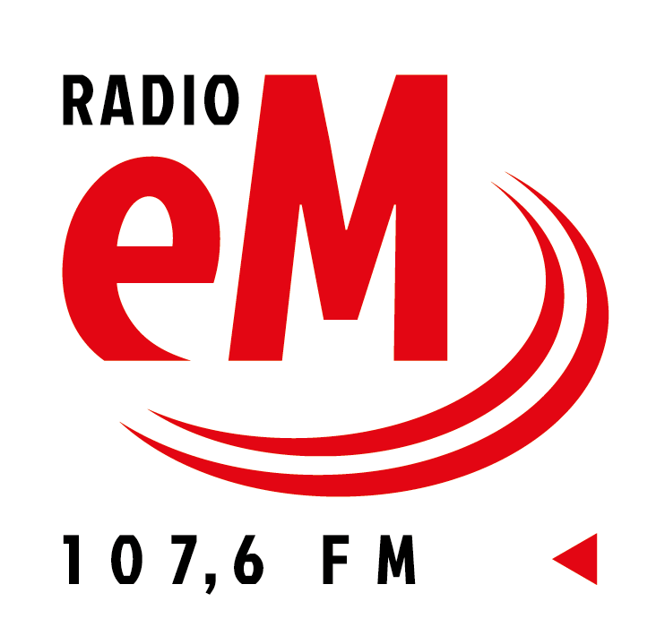 Logotyp Radia eM z częstotliwością 107,6 FM